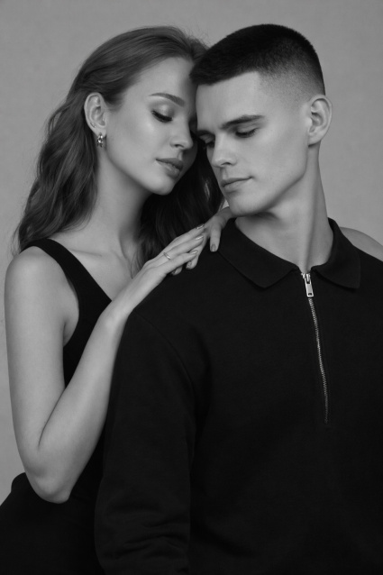 Заказать фотосессию Love Story в студии от сети фотостудий Fashion Box в Самаре  
  
 – фото № 8