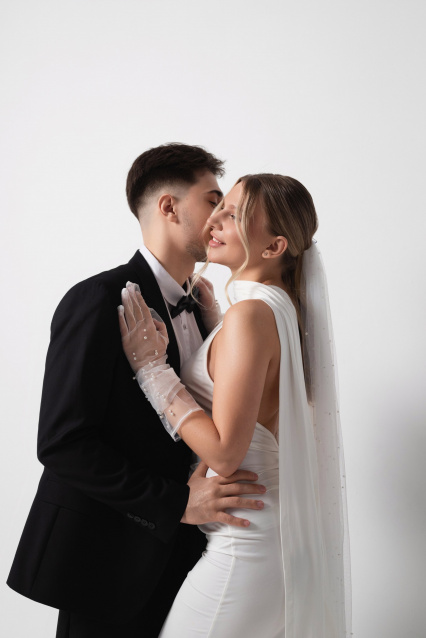 Свадебная фотосессия в Самаре — стиль, чувства и незабываемые кадры – фото № 2