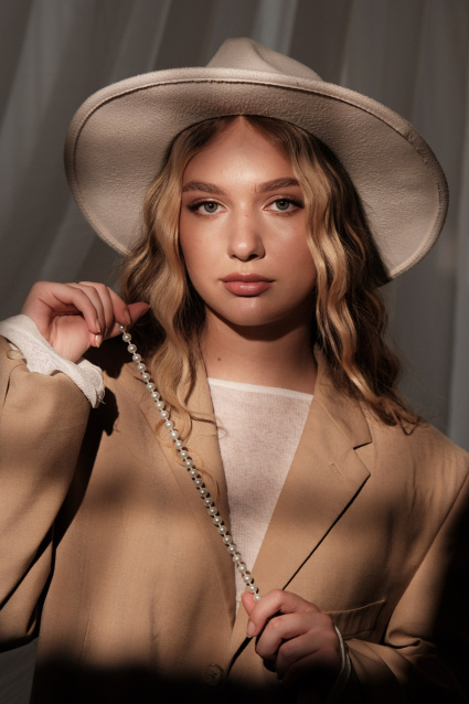 Заказать индивидуальную фотосессию в 2-х образах в Самаре по лучшим ценам от компании Fashion Box
 – фото № 21